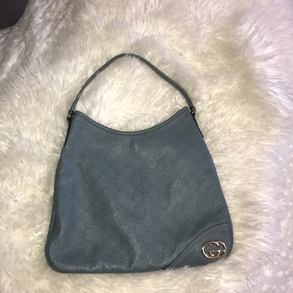 Gucci Handbags - Authentic Gucci blue leather shoulder handbag